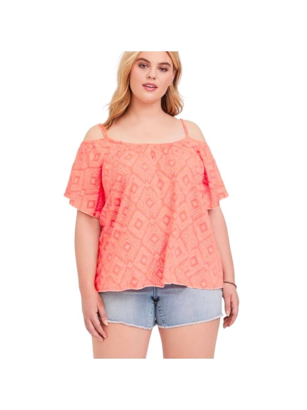 2X • Torrid • Cold Shoulder Gauze Patterned Top